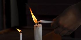 candlelights-2179184_1280