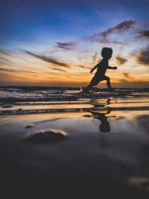 elisabeth-arnold-RxJ0xUpQgwY-unsplash