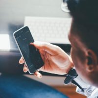 phone-869669_1280